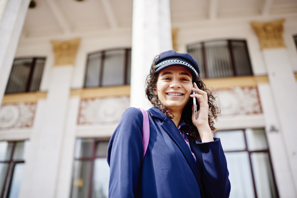 Modern Nezaket: Günümüz İletişiminde Saygı ve Etkili Dil Kullanımı